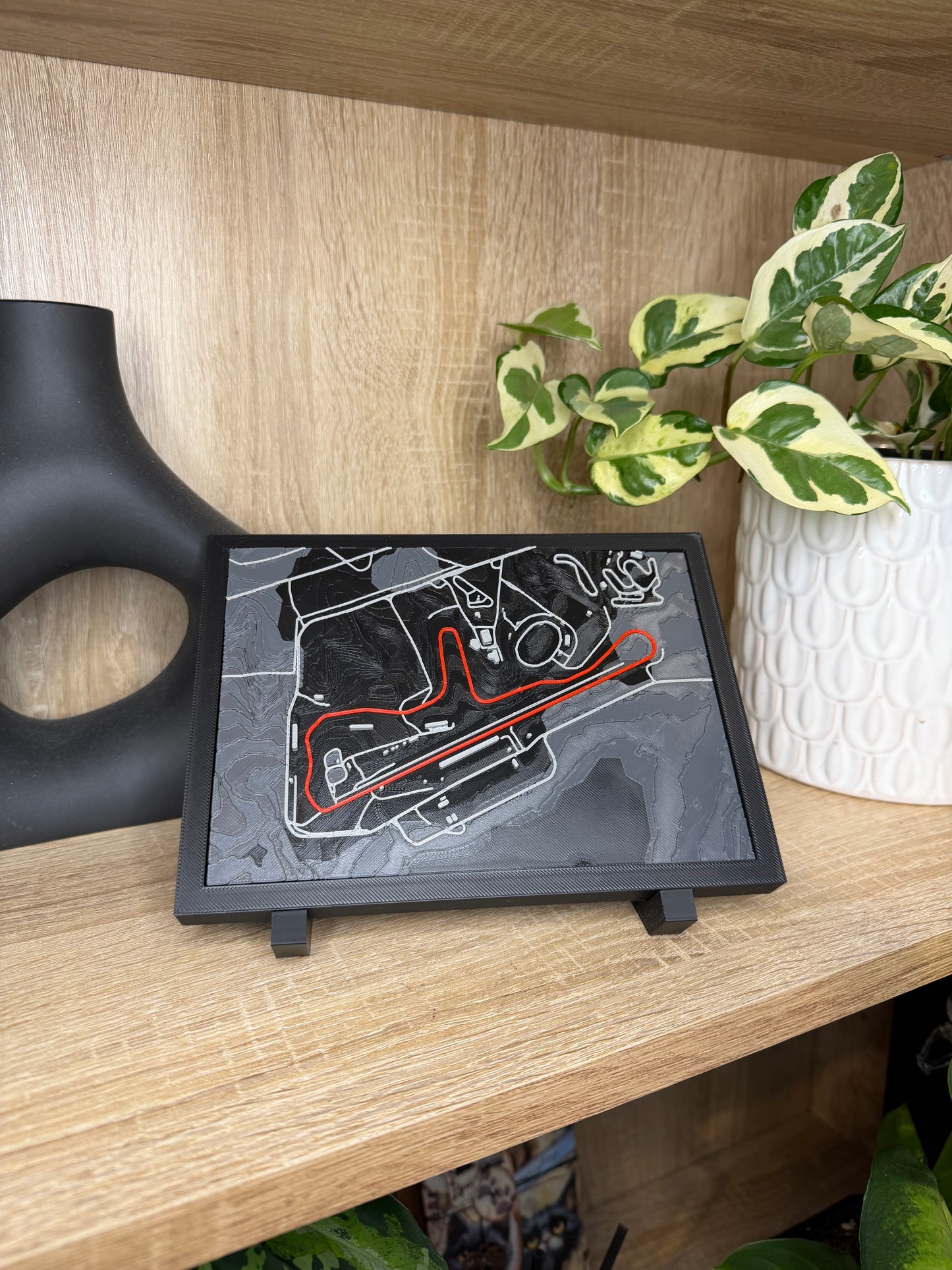 V8 Supercars Inspired Circuit Terrain Maps - 3D Printed Track Displays with Stand