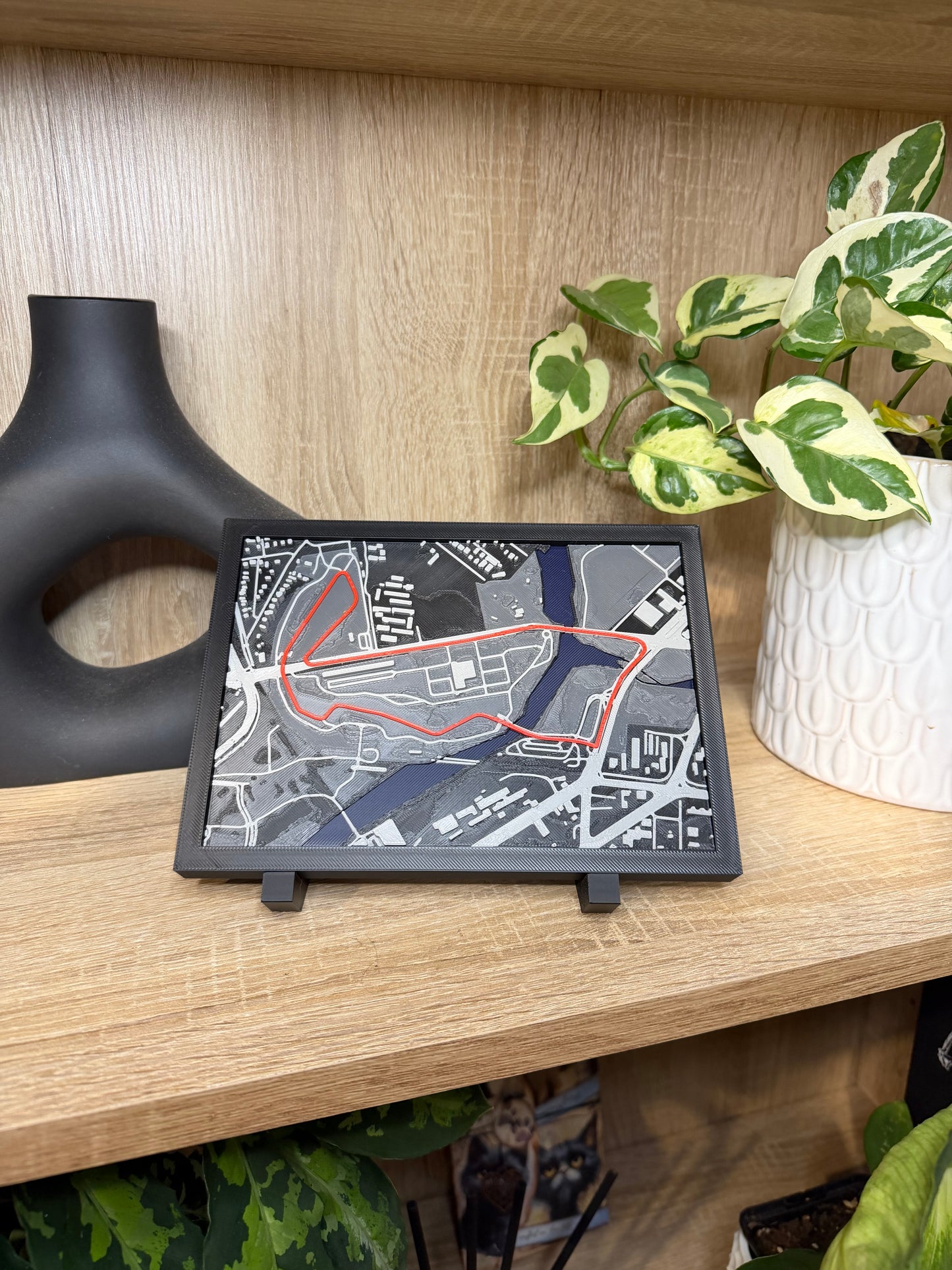 V8 Supercars Inspired Circuit Terrain Maps - 3D Printed Track Displays with Stand